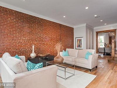 Main floor living room
