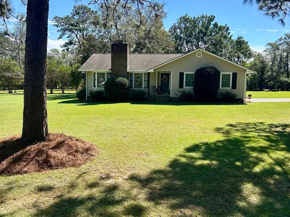 809 Upper Ty Rd, Ty Ty, GA 31795
