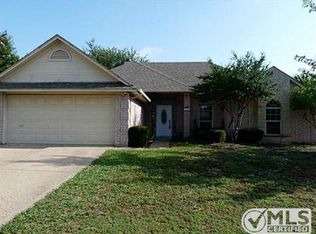 2813 Mediterranean Ave, Midlothian, TX 76065