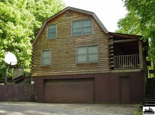 266 Crescent Dr, Huntington, WV 25704