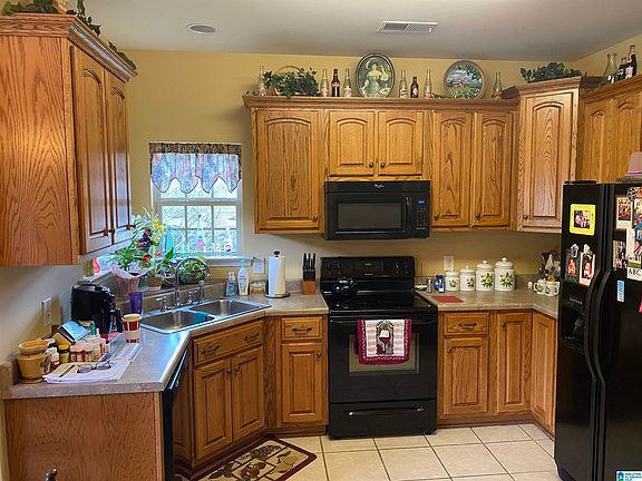 3rd image of 1521 Pesnell Dr