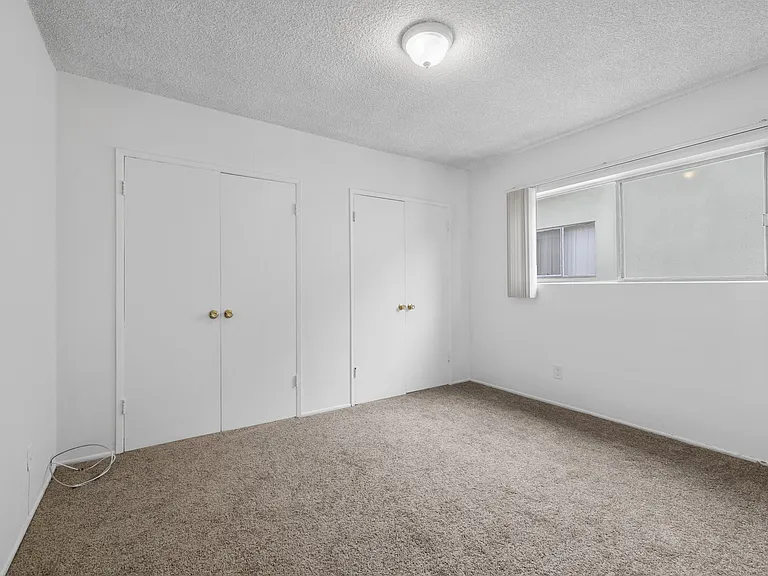 3247-3255 Santa Ana St. — Photo 5