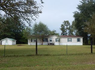 476 Clearwater Lake Rd, Kershaw, SC 29067