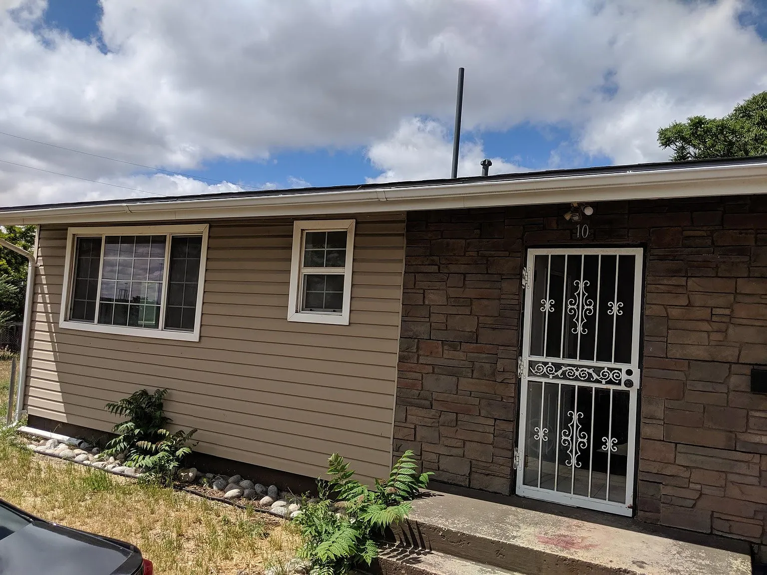 10 Bowie Ct — Photo 1