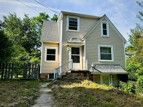 861 Tampa Ave, Akron, OH 44314