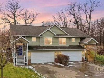 295 Hickory Ct, Tiffin, IA, 52340