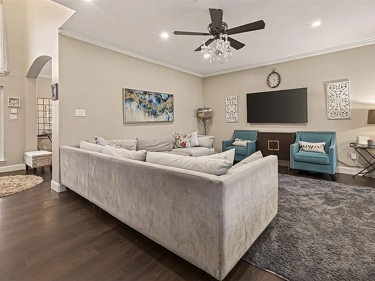 3611 Stacy Park Cir — Photo 11