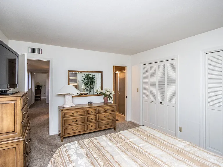 7633 E Sandalwood Dr — Photo 12