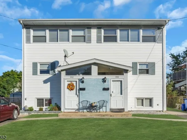 207 Elizabeth St, South Bound Brook Boro, NJ 08880