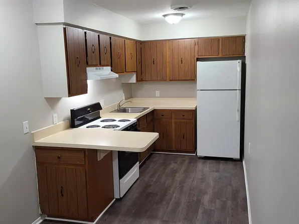 22040 Huron River Dr #G, Rockwood, MI 48173