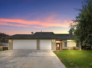 17641 Arlington Pl, Tehachapi, CA 93561