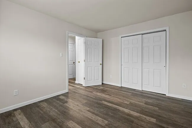 Parkview Apartments — Photo 9