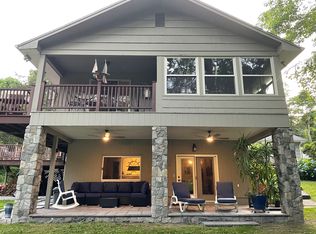 166 Center Rd #A, Woodbridge, CT 06525