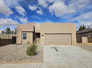 1884 Camino Rustica SW, Los Lunas, NM 87031
