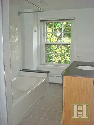 Rented by Halstead Real Estate | media 15