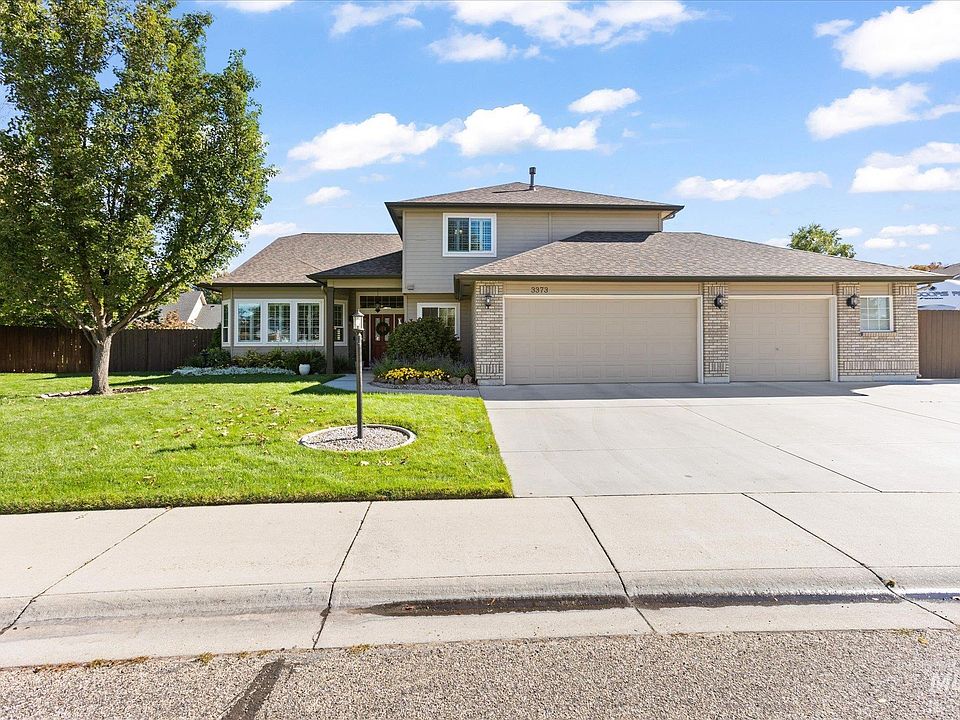 1st image of 3373 N Summerfield Way