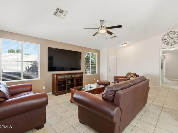 2074 S LAWTHER Drive, Apache Junction, AZ 85120