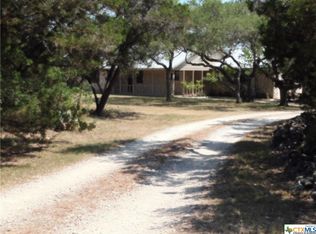 106 Rimrock Ln, San Marcos, TX 78666