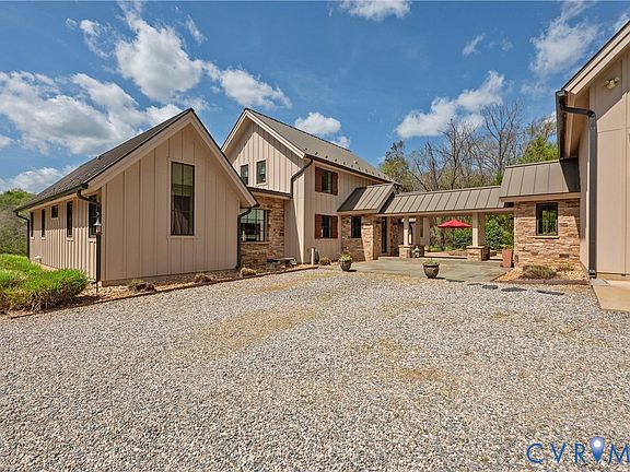 4th image of 794 River Rd W