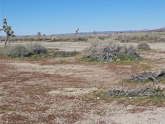 2nd image of 0 Vic Ave N #R