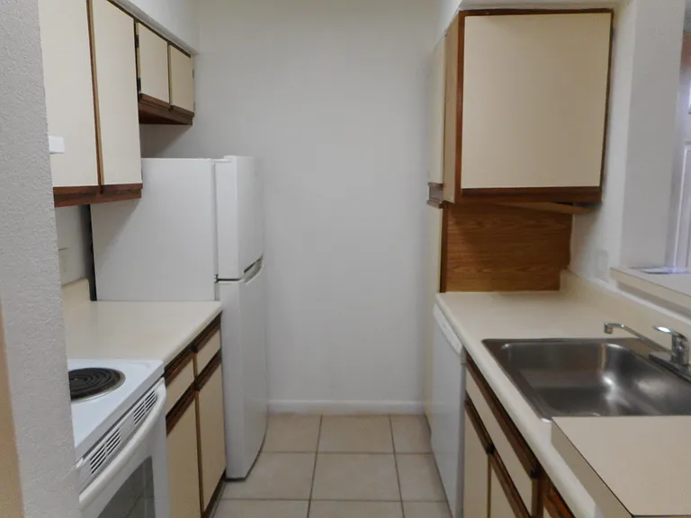 2926 S University Dr #6205 — Photo 14