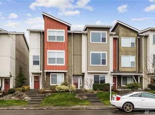 17410 118th Avenue Ct E UNIT B, Puyallup, WA 98374