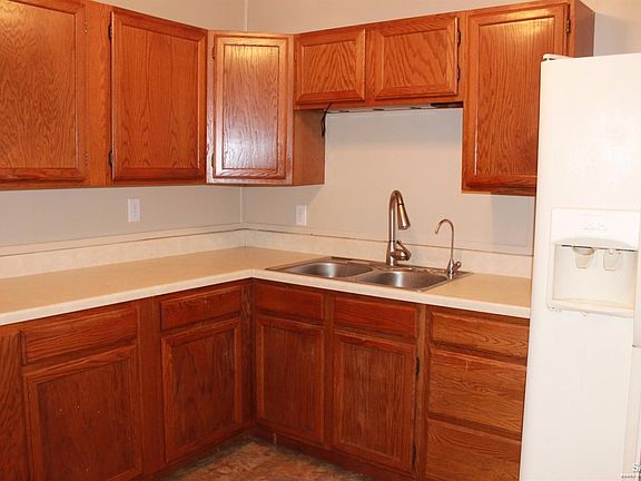 5th image of 1420 Prospect Ave