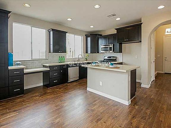 4th image of 2330 Malaga Peak St