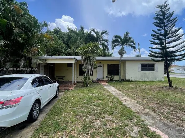 3721 W 5th Ct, Hialeah, FL 33012
