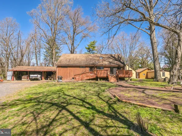 1250 Green St, Washington Crossing, PA 18977