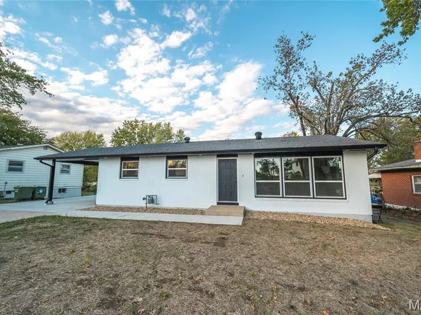 585 Basswood Dr, Rolla, MO 65401