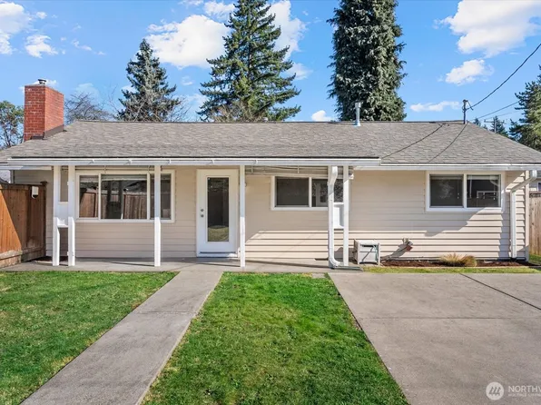 17004 11th Avenue NE, Shoreline, WA 98155
