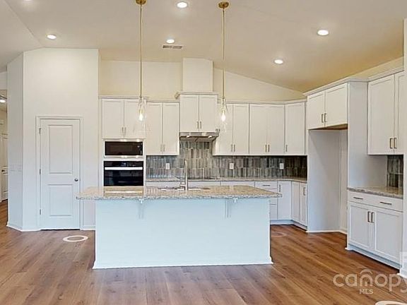4th image of 2025 Cunningham Farm Dr