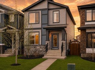 2332 159th St SW, Edmonton, AB T6W4X7