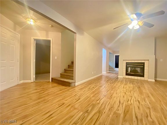 3rd image of 3842 Soda Springs Dr