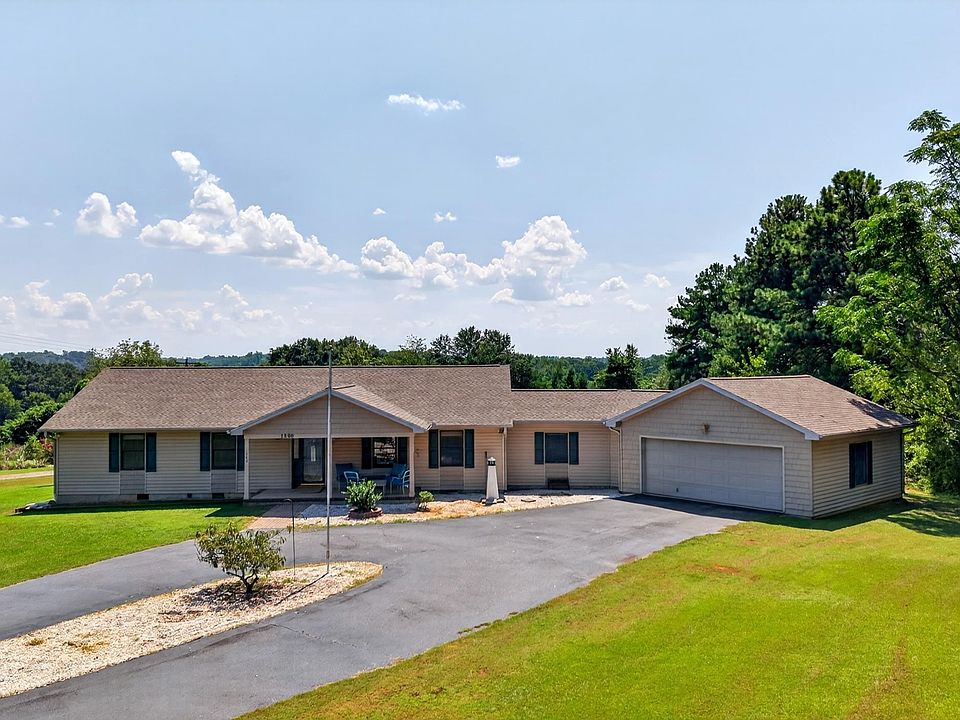 1st image of 1380 Foster Rd