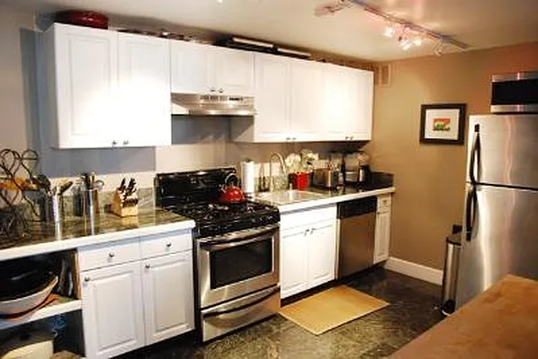 Rented by Corcoran | media 13