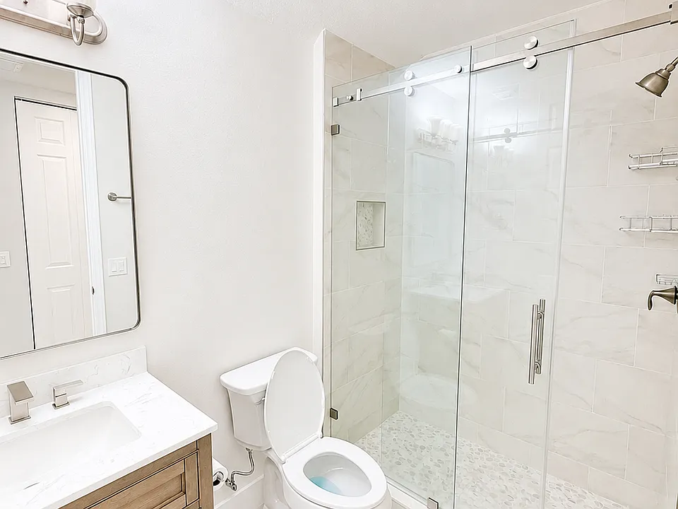 1445 Mariposa Cir #104