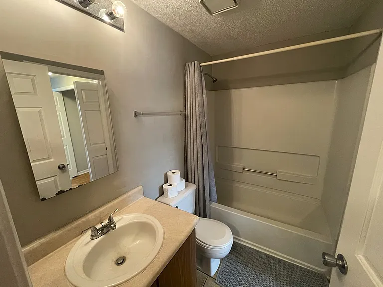 9622 Vinca Cir #C-0 — Photo 15