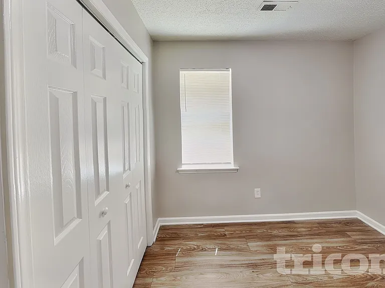 7112 Windsong Way — Photo 8