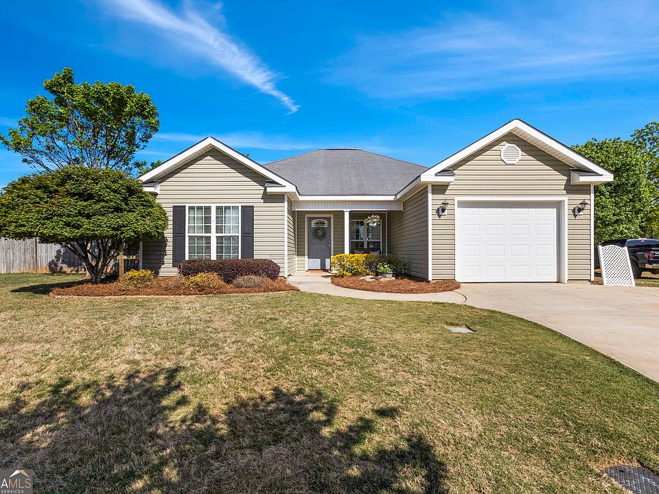 1st image of 217 Ellington Ct