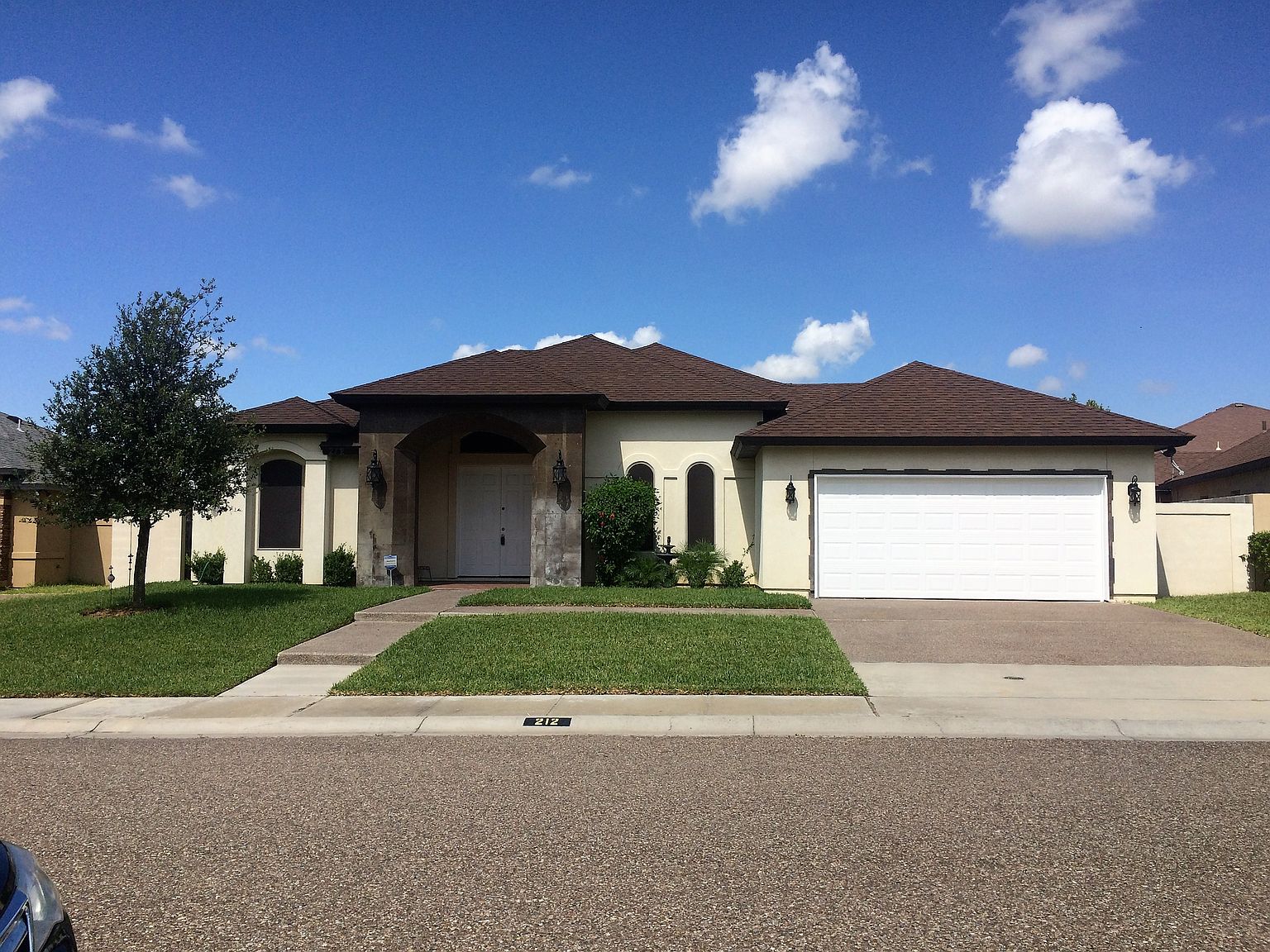 212 Michoacan Loop, Laredo, TX 78045 Zillow