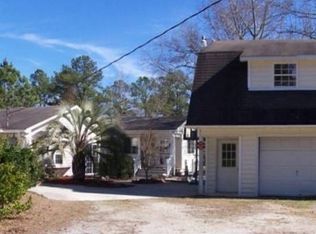 236 Pearson Ln, Hampstead, NC 28443