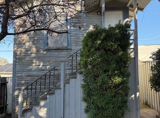 200 1/2 Fillmore St, Taft, CA 93268