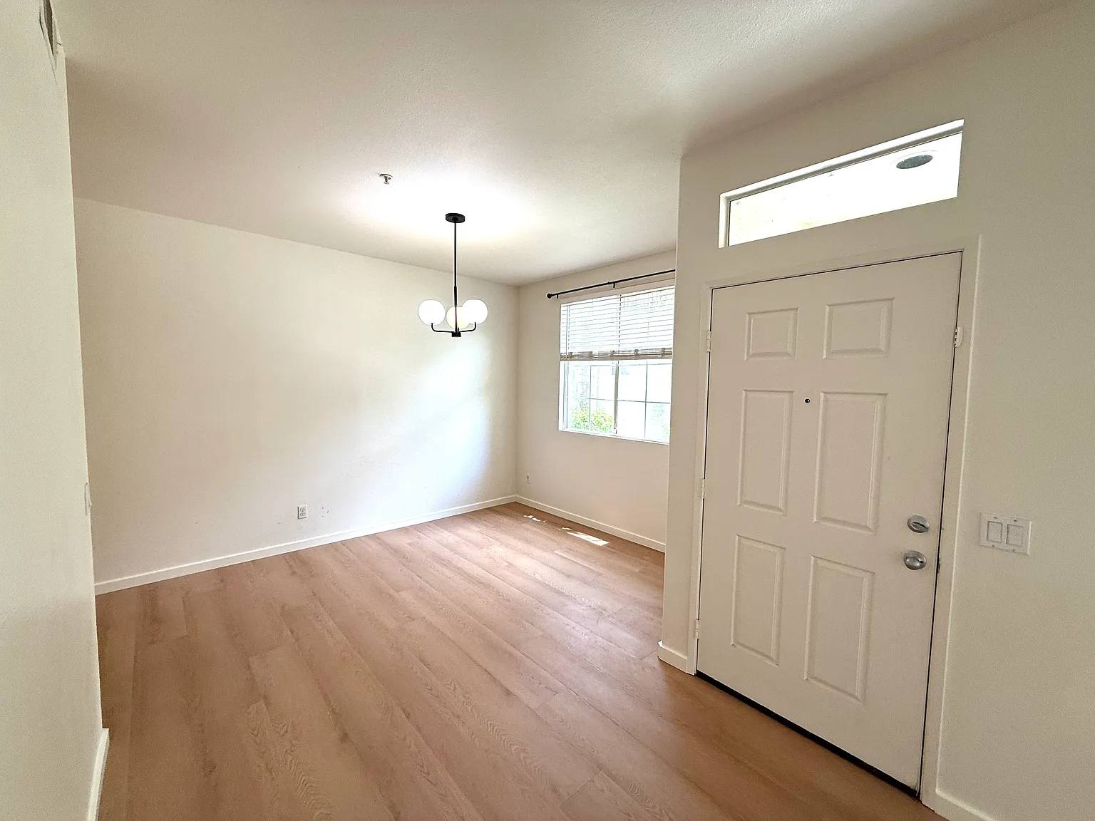 87 W Shoshone St — Photo 4