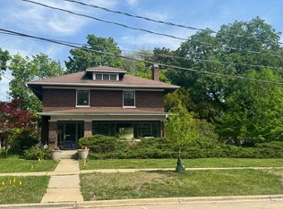 127 S 2nd St, Geneva, IL