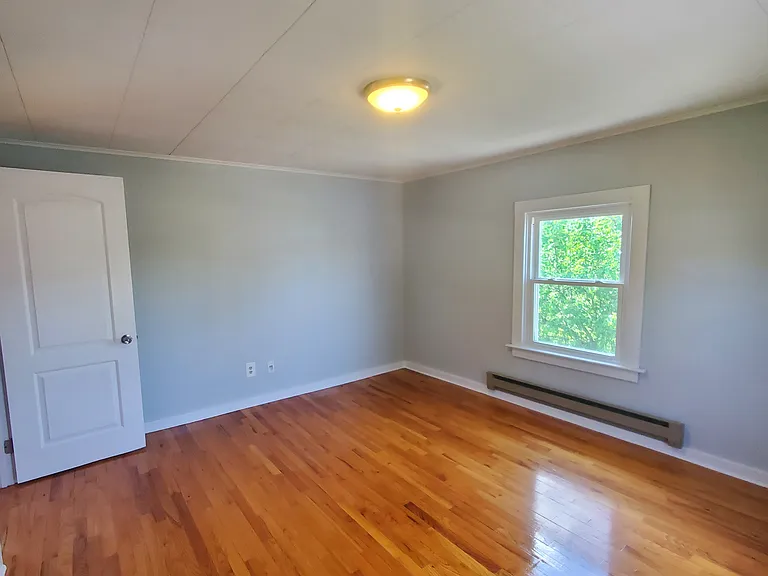 1607 Allen St — Photo 11