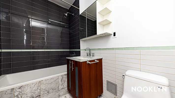 Rented by Nooklyn NYC LLC | media 36