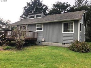 8865 Central Ct, Rockaway Beach, OR 97136