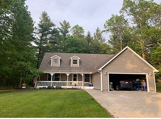 7148 Lakewood Dr, Oscoda, MI 48750